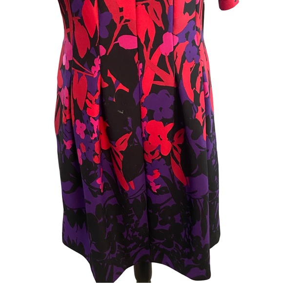 Gabby Skye Floral Print Dress - Picture 6 of 7